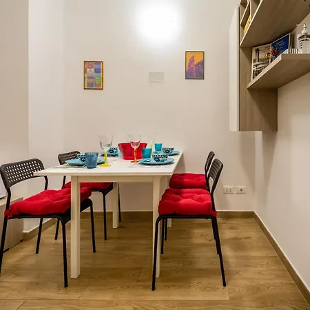 Pop Duplex Апартаменты *