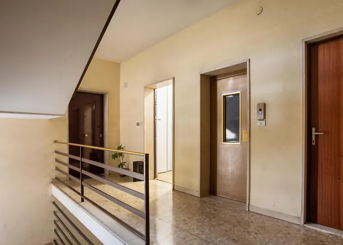 Pop Duplex アパート *