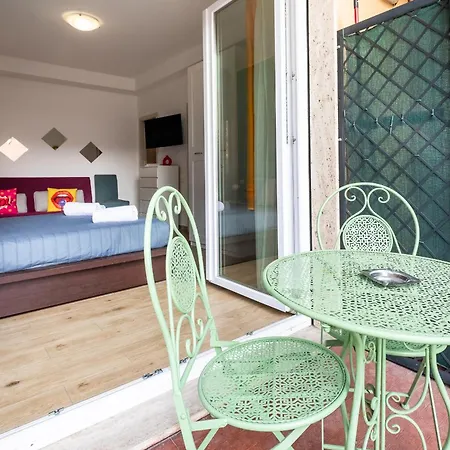 Pop Duplex Apartment